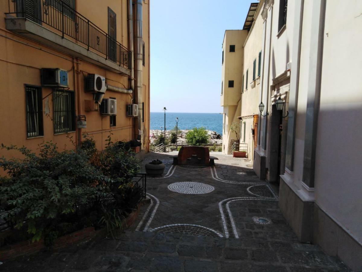 Apartmán Valerio's Flat Pozzuoli Exteriér fotografie